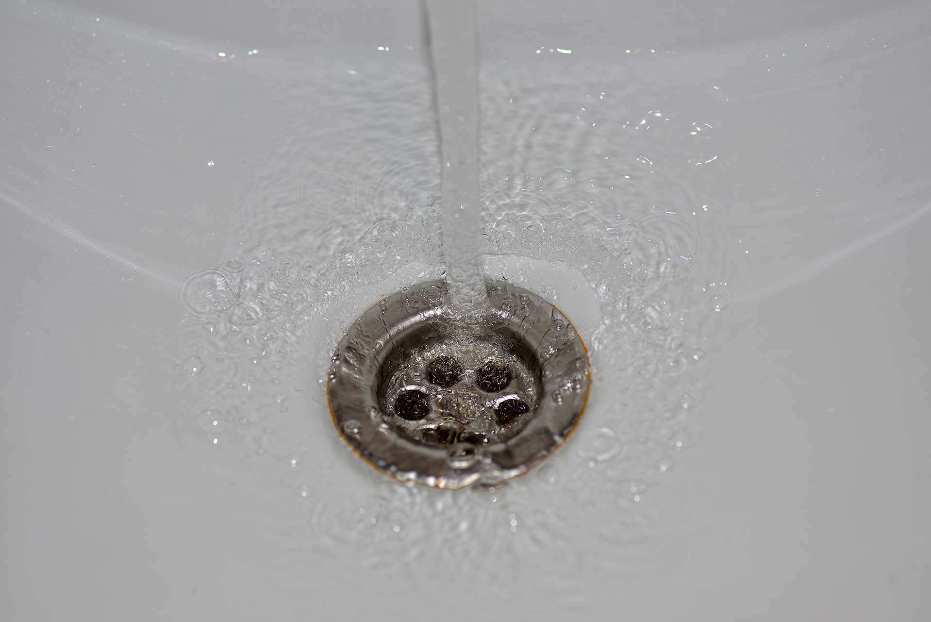A2B Drains provides services to unblock blocked sinks and drains for properties in South Harrow.
